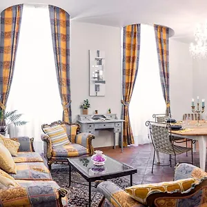 Salimbeni Apartment
